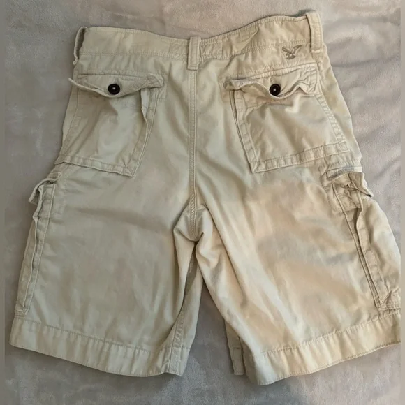 2 Pairs of American Eagle Classic Cargo Shirts Size 34 - Picture 4 of 7